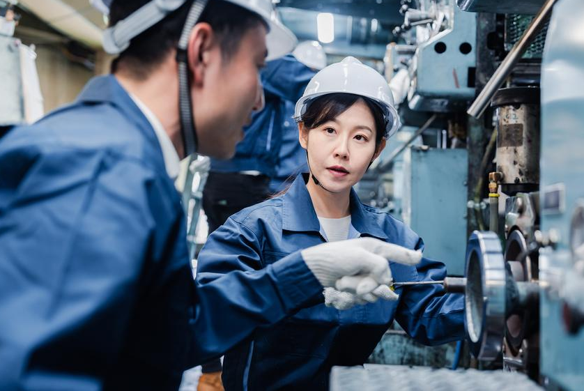 Dawladda Japan oo dhimaysa shaqaalaha ajaaniibta