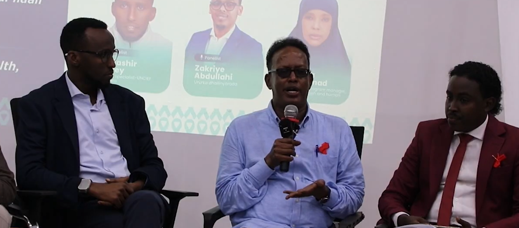 Dood adag oo ku aadan kor u qaadidda caafimaadka dhimirka iyo xaqa caafimaad ee ka jawaabidda HIV